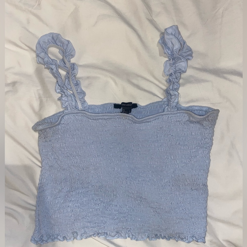 Size L barely worn light blue crop top from forever 21